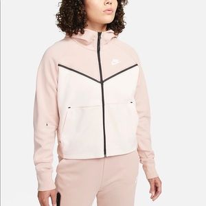 Nike Sportswear Tech Fleece Windrunner